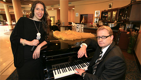 S&auml;ngerin und Pianist f&uuml;r Ihre Hochzeit